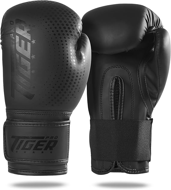 Kids Sparring Set, Youth Unisex, 6oz & 8oz, Gloves, Shin Guards, Hand Wraps, Helmet, Gum Shield, for Kickboxing, Muay Thai, Taekwondo, - size: Large