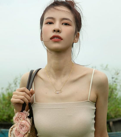 POTESSA 18K Gold Plated Pendant Necklace Medallion Coin Heart Y Shaped Chain Toggle Necklace for Women Jewelry - color: Pin