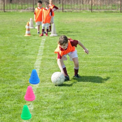 FZBNSRKO 20pcs Mixed Color Mini Sports Training Cones Training Cones for Kid Adult Plastic Windproof Roadblock Traffic Road Cones for Roller Skating and Skate Practice