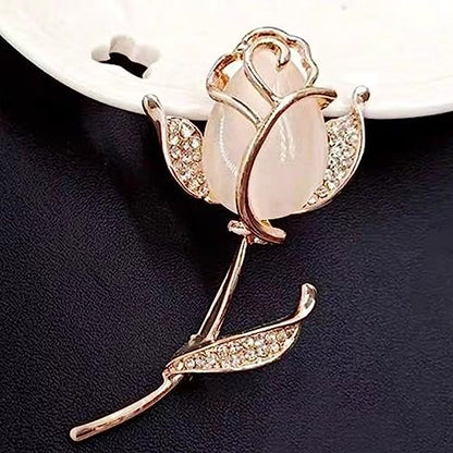 Crystal Pearl Flower Brooches Pins Fashion Beautiful Created Rhinestone Floral Brooch Good Idea for Party Dance Wedding Banquet for Elegant Women Girl - color: Gold Rose Flower