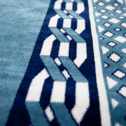 Modefa Muslim Prayer Rug Wide Multi Person Velvet Floral Carpet(Vined Blue) - color: Vined Blue