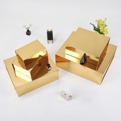 UoeRing 1 Pcs Gold Gift Box Large 11.5x8x4 Inch with Magnetic Lid | Collapsible Luxury Present Box,for Birthday,Christmas Holiday Gift Includes Card,Ribbon,Tissue Paper & Shredded Filler - color: 13.5x11.8x4.7 Inch-Gold-Pack of 1