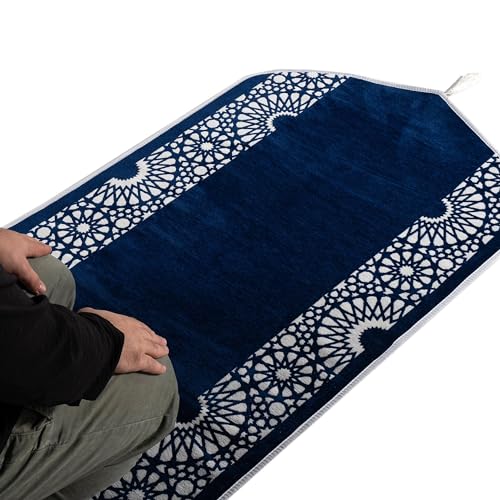 Modefa Turkish Islamic Prayer Mat - Chenille with Foam and Carrying Bag - Intricate Praying Rug Ramadan Eid Gift - Traditional Muslim Janamaz Seccade for Men Women - Mustaqim (Navy) - color: Navy