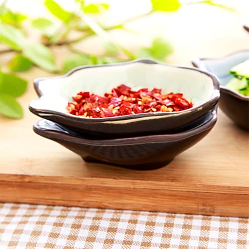 WAIT FLY Lovely Leaf Shaped Ceramic Seasoning Dishes/Tea Bag Holders/Ketchup Saucers/Appetizer Plates/Vinegar Spice Salad Soy Sushi Wasabi Seasoning Dipping Bowls, Set of 3 - color: Leaves