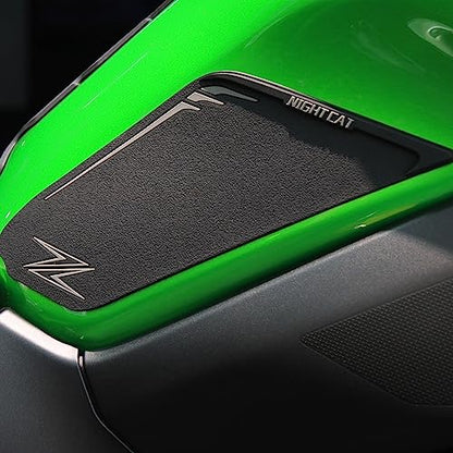 NIGHT CAT Motorcycle Gas Tank Protectors pad,Fuel Tank Protection Sticker,Compatible with Z900,Fuel Tank Side Traction mat,Anti-Slip(Side Traction pad) - color: Z900 Side Traction Pad