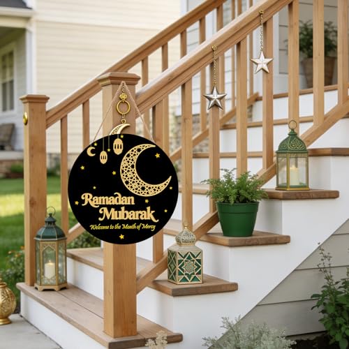 Ramadan Decoration Wooden Ramadan Mubarak Wreath for Front Door Sign Eid Mubarak Wreath Hanging for Islamic Home Wall Decor Eid Decorations