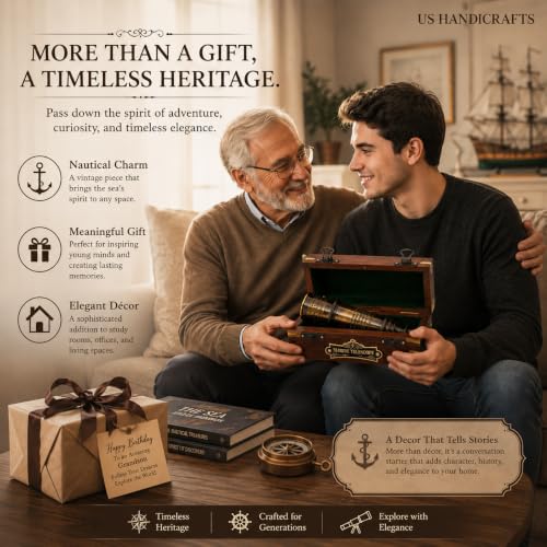 Compass with Stamped Wooden Case - style: Style 4