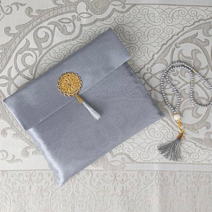 Modefa Islamic Prayer Mat Muslim Gifts - Thin Travel Muslim Prayer Rug in Taffeta Gift Bag with Tasbih Beads Prayer Matt Islam - Chenille Turkish Praying Carpet - Ramadan Gifts (Gray) - color: Grey