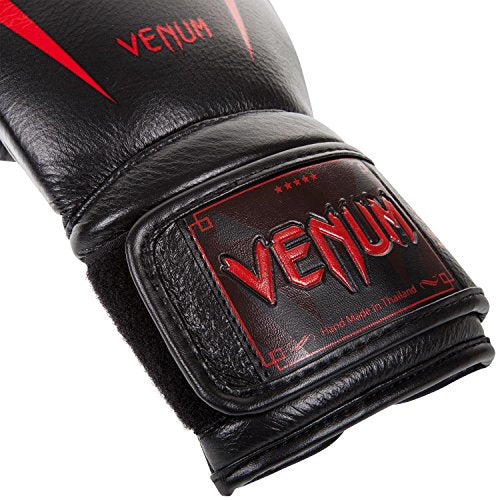 Venum Giant 3.0 Boxing Gloves - Nappa Leather - color: Black/Red, size: 14 oz