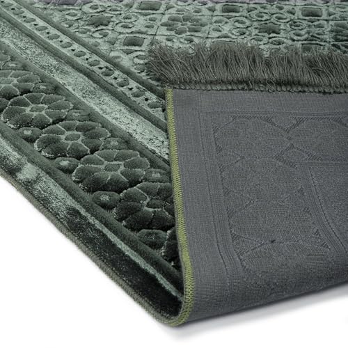 Modefa Velvet Prayer Rug - Soft Plush Turkish Janamaz Sajada Carpet for Men and Women - Plain Solid Prayer Mat Ramadan Eid Gift - with Prayer Beads - Luxury Floral Stamp (Dark Green) - color: Dark Green
