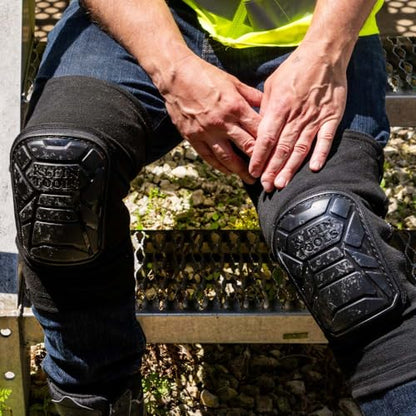 Klein Tools 60850 Tough-Flex Knee Sleeves for Work, Construction, Low-Profile Sleeve with Zipper, Gel-Like Foam, Black, XL/XXL - size: XL/XXL