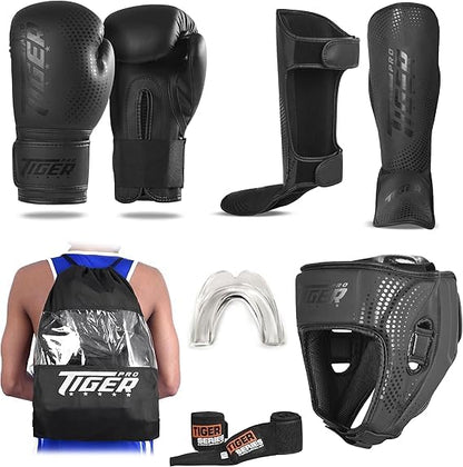 Kids Sparring Set, Youth Unisex, 6oz & 8oz, Gloves, Shin Guards, Hand Wraps, Helmet, Gum Shield, for Kickboxing, Muay Thai, Taekwondo, - size: Large