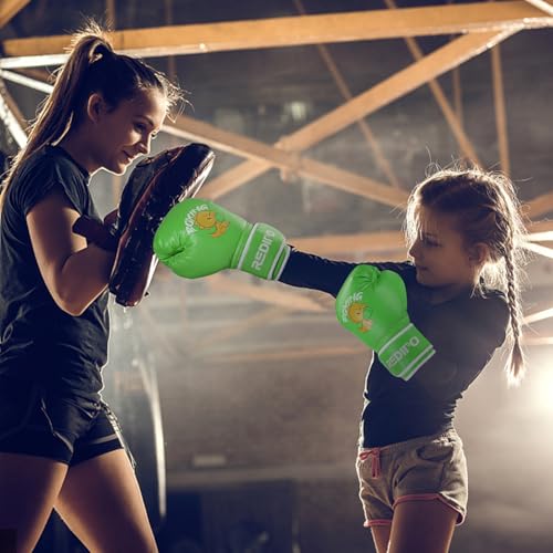 Kids Boxing Gloves, Youth Boxing Training Gloves for Kids 3-9 Year Boys and Girls, 4&6OZ Fighting Gloves, Punching Bag Kickboxing Thai Mitts MMA Training Sparring Gloves - color: Green, size: 4OZ