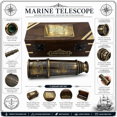 Compass with Stamped Wooden Case - style: Style 4