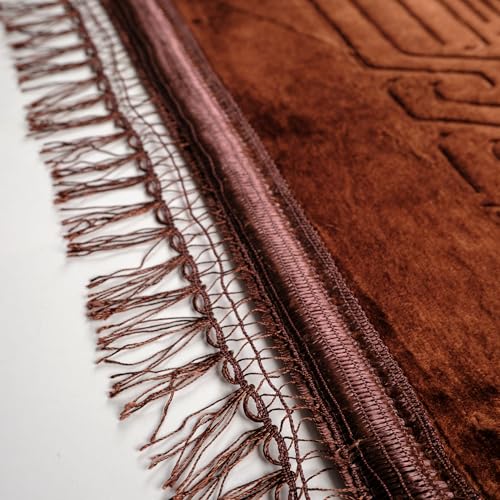 Prayer Rug - Soft Plush Turkish Janamaz Sajada Carpet for Men and Women - Plain Solid Prayer Mat Ramadan Eid Gift with Prayer Beads - Luxury Floral Stamp, Brown - color: Brown