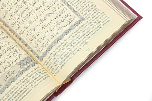 ihvan online Prayer Gift Set for Hajj and Umrah, Muslim Prayer Rug, Prayer Mat, Beads Taasbih, Holy Quran Translated English, Muslim Praying Mat, Islamic Gift Set for Ramadan & Eid, Red - color: Red English