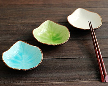 WAIT FLY Lovely Grape Leaves Shaped Ceramics Seasoning Dishes/ Tea Bag Holders/ Ketchup Saucer/ Appetizer Plates/ Vinegar Spice Salad Soy Sushi Wasabi Seasoning Dipping Bowls, Set of 3 - color: Grape Leaf
