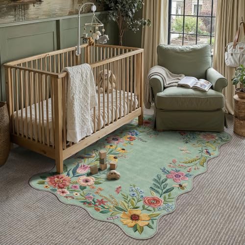 3x5 Floral Green Scalloped Area Rug - color: Green, size: 3' x 5' (Scalloped)