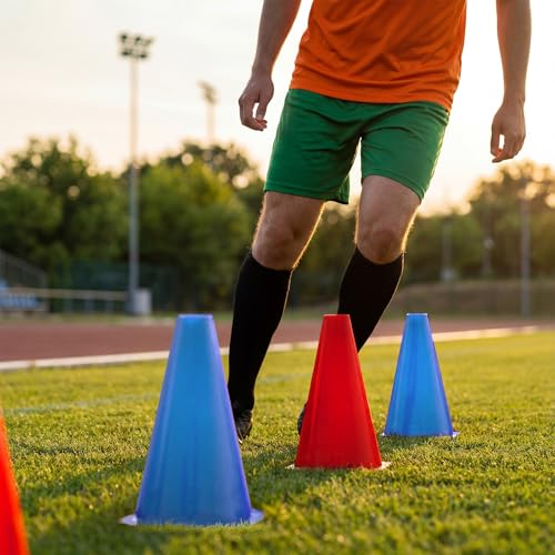 30 Pieces 9 Inch Traffic Cones Plastic Sport Agility Training Safety Cones Soccer Practice Equipment for Basketball Football Drills Exercise, Outdoor Activity and Events - color: Red,Blue