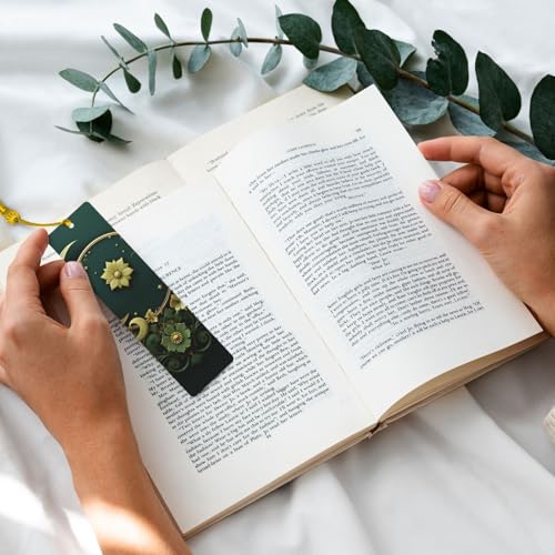 5 Pieces Wood Bookmark for Men Women Ramadan on Green Wallpaper Wooden Bookmarks Unique Handmade Book Marks with Tassel Pendant Craft Bookmark for Book Lovers Birthday Teachers Gift - color: Gold