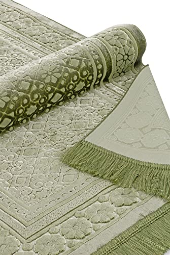 ihvan online, Soft Plush Lux Velvet Muslim Prayer Rug | Thick Janamaz | Sajadah | Soft Islamic Prayer Rug | Islamic Gifts | Prayer Carpet Mat, Elegant, Color: Green - color: Green