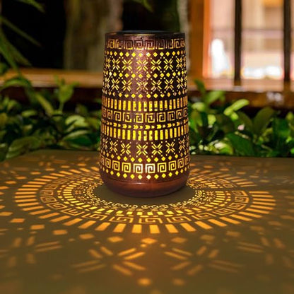 Solar Lantern Outdoor Hanging Lights, Moroccan Metal Hollow-Out Solar Lantern Waterproof LED Decorative Light for Garden Yard Patio Pathway Tabletop Landscape