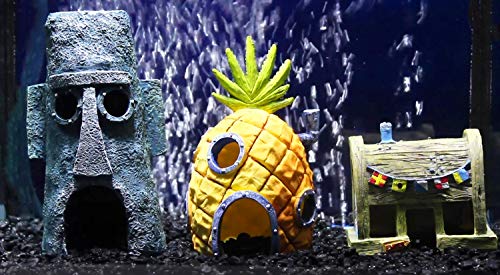 Penn-Plax Officially Licensed Spongebob Squarepants 16 Piece Gift Set for 10 Gallon Aquariums