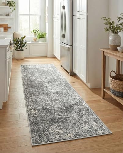 Rugs.com - Oregon Rug – 6 Ft Runner Gray Easy-Clean Rug – Vintage Medallion for Hallways, Entryways, and Kitchens