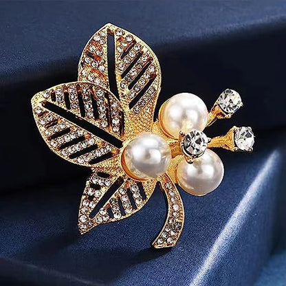 Crystal Pearl Flower Brooches Pins Fashion Beautiful Created Rhinestone Floral Brooch Good Idea for Party Dance Wedding Banquet for Elegant Women Girl - color: Pearl Leaf