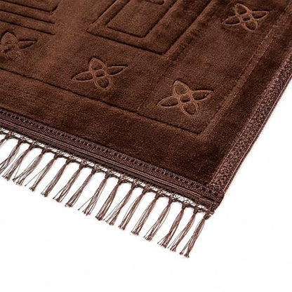 Muslim Prayer Rug Brown Soft Velvet Islamic Sajadah Prayer Mat with Tassels 31.5 x 47.2 in for Home Mosque Travel