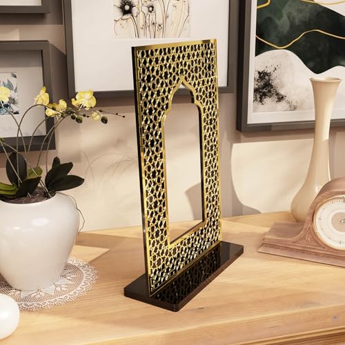 iwa concept Islamic Mihrab Acrylic Tabletop Decor - Arabic Calligraphy Mirror Effect Shelf Art - Modern Ramadan & Eid Home Decoration - Elegant Muslim Gift for Desk & Bookshel - color: Gold