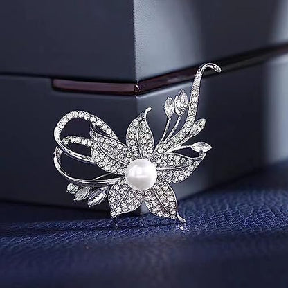 Crystal Pearl Flower Brooches Pins Fashion Beautiful Created Rhinestone Floral Brooch Good Idea for Party Dance Wedding Banquet for Elegant Women Girl - color: Silver Flower