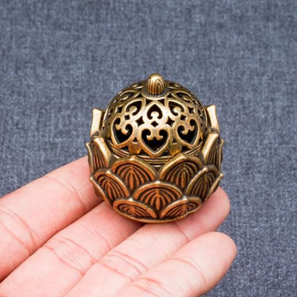 2 Pcs Mini Brass Lotus Flower Incense Holder, Calligraphy Style Closed Incense Burner Desktop Ornament Ash Catcher with Lid for Bedroom Kitchen Teahouse Office Home Decor Yoga Spa Madiation