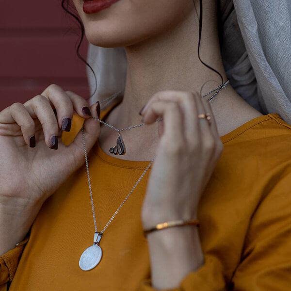 ZUDO Allah Calligraphy Necklace - 18K Gold, 18K Rose Gold & Silver Rhodium Coated Stainless Steel Pendant with Adjustable Chain, Elegant Islamic Jewelry for Women and Men, Thoughtful Gift - color: 18K Gold