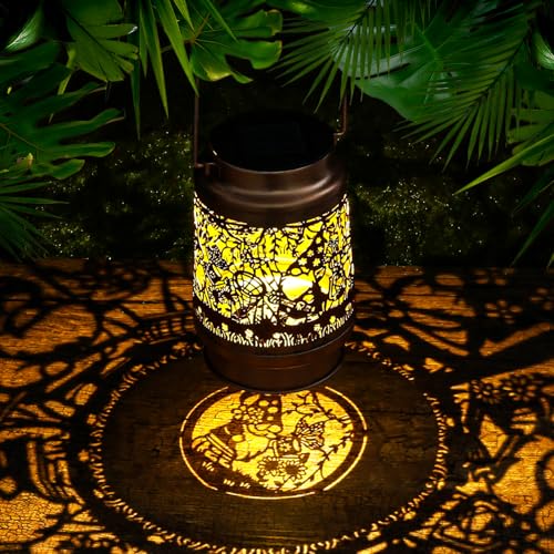 Gnomes Birthday Gifts for Women Mom Grandma, Solar Lanterns Outdoor Waterproof Garden Decor Hanging Lantern Lights, Metal LED Decorative Gardening Light for Patio Yard Lawn Porch - color: Gnomes