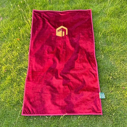 Muslim Travel Prayer Rug, German Velvet Hand-Embroidered Kaaba Mosque, Portable Foldable Islamic Prayer Mat for Travel (Red) - color: Red