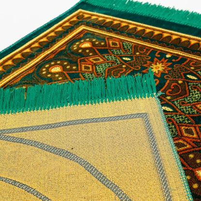 Muslim Prayer Rug, Soft Plush Thin Islamic Prayer Mat, Janamaz, Sajada, Praying Carpet, Islamic Gift for Men & Women, Islamic Ma, Eid & Ramadan Gift with Prayer Beads, 26x43 inch, Green - color: Kaaba / Emeraldgreen