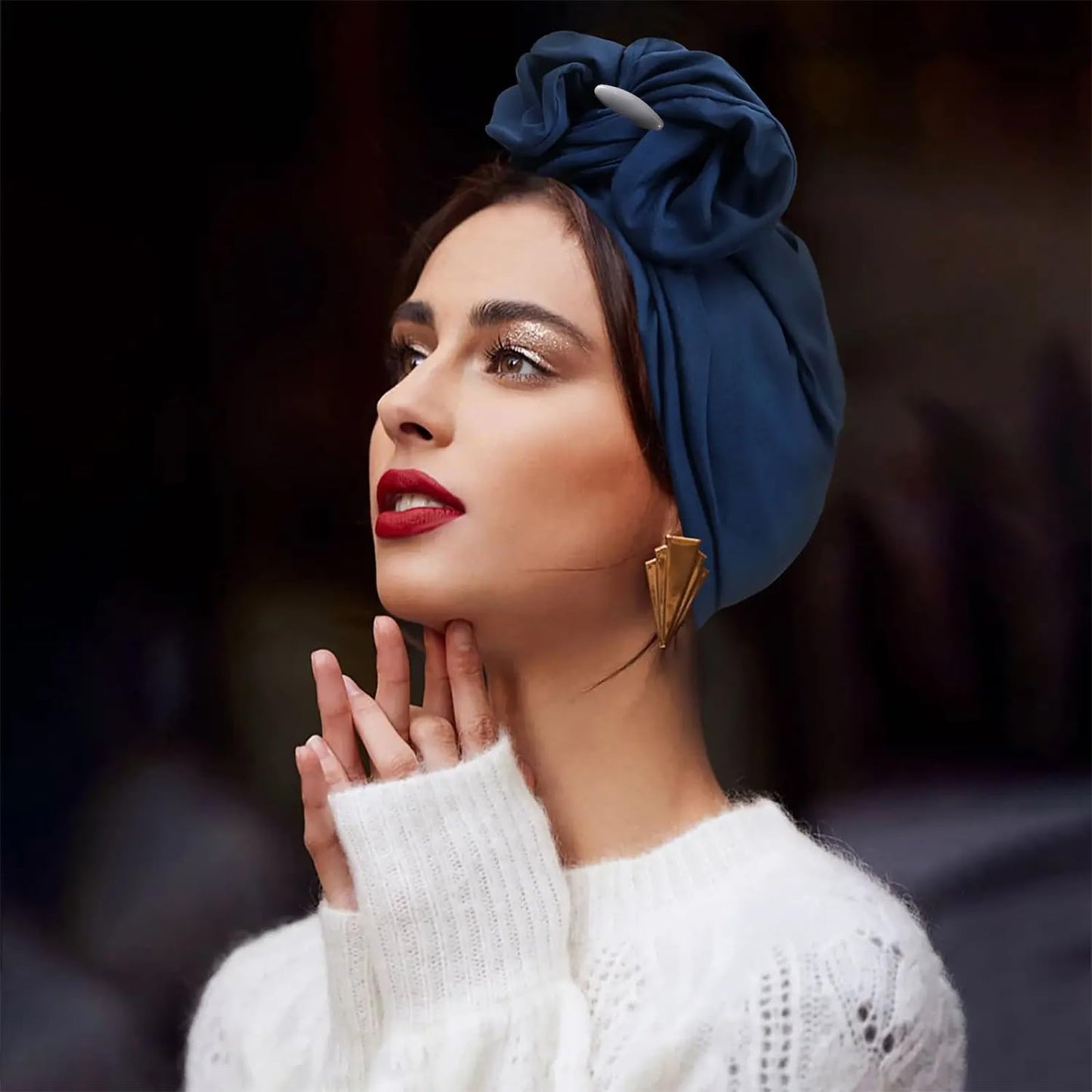 32Pcs Scarf Safety Pins,Colorful Hijab Pins, Oval Safety Pin for Safety Locking Clothes Brooch Pins, Scarf Pins and Clips, Brooch Pins Hijab Pins for Women Muslim Used for Shawls, Scarves, Brooches