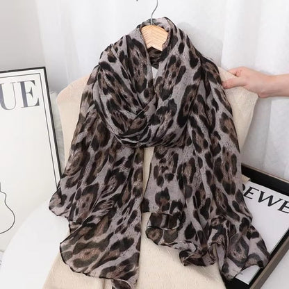 UTOWO Women Leopard Shawl Scarf Sheer Chiffon Fashion Neckerchief Classic Cheetah Hijab Lightweight Wrap Bandanas 31x66in