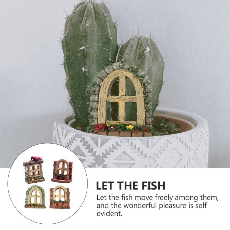 Fairy Garden Accessories Mini Aquarium Planters - Crystal Glass Aquatic Plant Holder with Suction Cups, Fish Tank Decor for Betta, Shrimp, Terrariums, Succulents, Random Assorted (4Pcs)