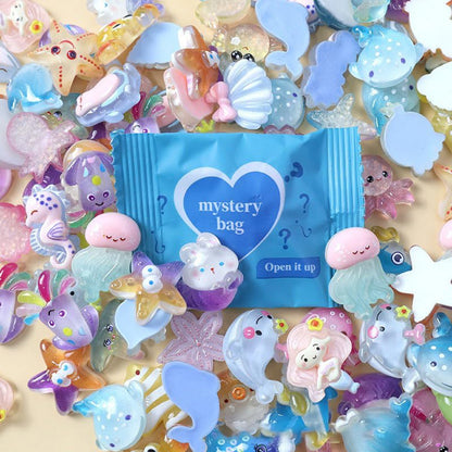100pcs Mini Glow in The Dark Ocean Animal Resin Mystery Bags Tiny Sea Series Animal Figurines Blind Bags for Garden Aquarium Micro Landscape, Decorations, DIY Phone Case, DIY Crafts