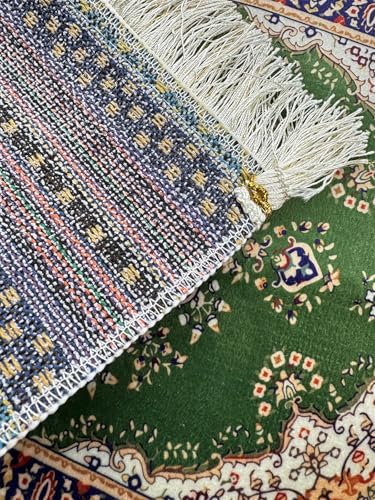 Portable Islamic Prayer Small Mat Classic Pattern Muslim Prayer Rug Small Rug Foldable Salah Carpet Mat with Tassel - color: Green