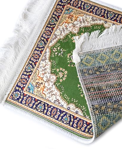 Foldable Muslim Small Prayer Mat for Head Portable Classic Pattern Islamic Small Prayer Rug Salah Carpet Mat with Tassel - color: Green