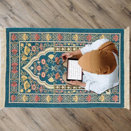 Muslim Prayer Rug, Soft Plush Thin Islamic Prayer Mat, Travel Janamaz, Sajada Tassel Praying Carpet, Ramadan Eid Hajj Gift - color: Green