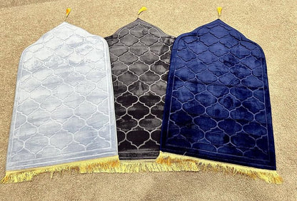 Soft Thick Prayer Rug Mat - Anti-Slip Bottom, Tassel Design, Plush Comfort, Hot Melt Embossing Durable Beautiful Allah Muslim Durable Ramzan Eid Hajj (Hunter Green, 45x26) - color: Hunter Green